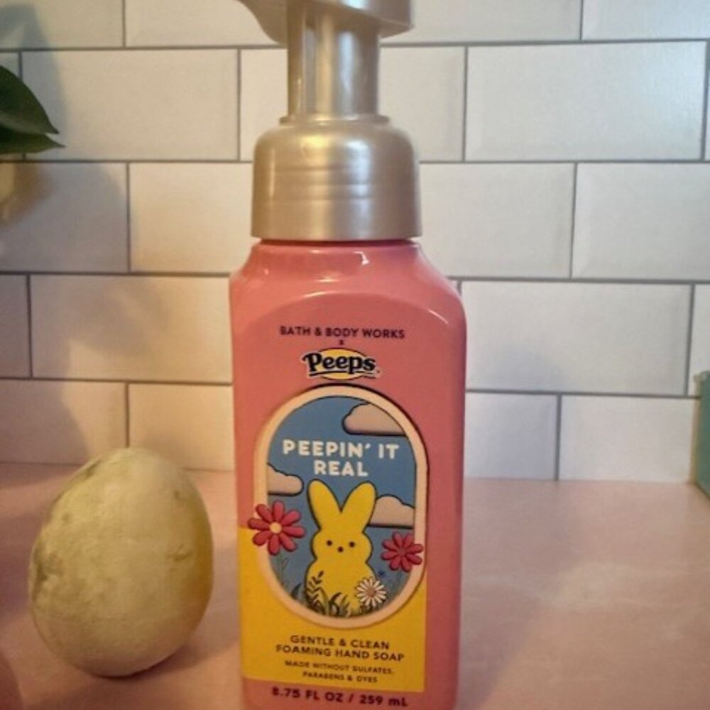 Bath and Body Works Peepin' it Real - Foaming Had Soap - 2 Bottles - Picture 4 of 4